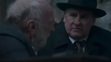 The hat worn by Maigret (Gérard Depardieu) in the film Maigret