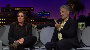 Montre portée par Pamela Adlon vue dans The Late Late Show with James Corden