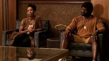 Brown Sweatshirt worn by Jerome Saint (Amin Joseph) as seen in Snowfall outfits (S05E01)