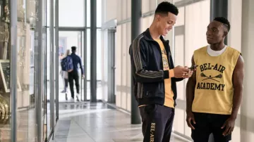 Survêtement Bel-Air Academy porté par Will Smith (Jabari Banks) dans la garde-robe de la série télévisée Bel-Air (S01E07)