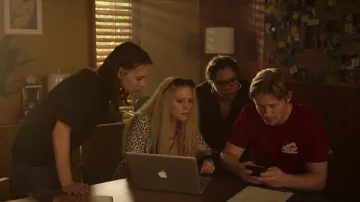 Cheetah Vestido impreso usado por Carole Baskin (Kate McKinnon) como se ve en los atuendos de la serie de televisión Joe vs Carole (Temporada 1 Episodio 1)
