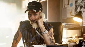 Watch worn by Joe Exotic (John Cameron Mitchell) as seen in Joe vs Carole TV series (S01E04)