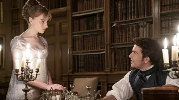 Veste portée par Anthony Bridgerton (Jonathan Bailey) telle que vue dans les tenues de la série télévisée Bridgerton (saison 2 épisode 3)
