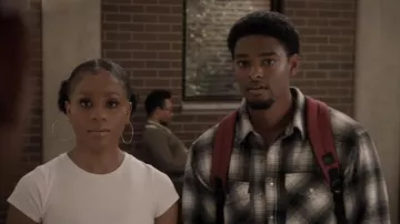 Chemise à carreaux portée par Jessie 'JR' Raymond (Sylvester Powell) vue dans All American: Homecoming Wardrobe (S01E04)