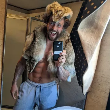 Nike Sweat Pants usado por Leo Suter en su cuenta de Instagram @leo.suter