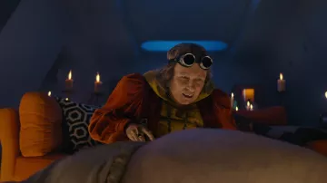 Lunettes portées par Maester de Dubrovnik (Jennifer Saunders) comme on le voit dans la série télévisée The Pentaverate (saison 1)