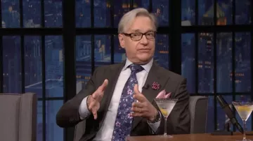 Reloj usado por Paul Feig como se ve en Late Night with Seth Meyers