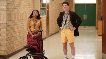 Plaid Shirt worn by Jacob Hill (Chris Perfetti) as seen in Abbott Elementary TV series outfits (Season 1 Episode 11)