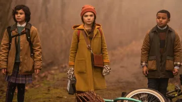 Mustard Hoodie Coat worn by Hilde Lisko (Brooklynn Prince) as seen in Home Before Dark TV series outfits (Season 2 Episode 3)