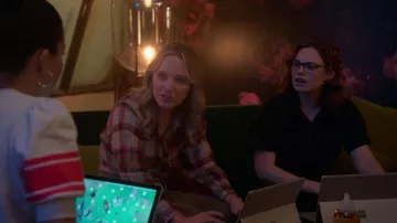Plaid shirt worn by Claire (Seri DeYoung) as seen in Good Trouble TV series outfits (S04E05)