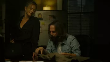 Denim shirt worn by Dennis 'Cisco' Wojciechowski (Angus Sampson) as seen in The Lincoln Lawyer TV series outfits (Season 1 Episode 6)