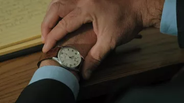 Patek Philippe Montre portée par Mickey Haller (Manuel Garcia-Rulfo) vue dans The Lincoln Lawyer (S01E07)
