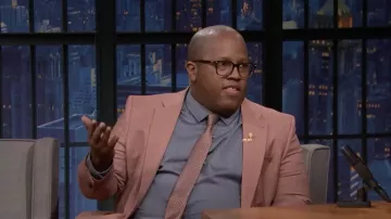 Lunettes portées par Michael R. Jackson vues dans Late Night with Seth Meyers