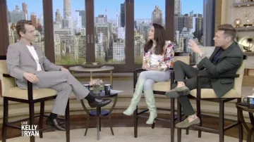 Chaussures en cuir portées par Hugh Dancy vues dans LIVE with Kelly and Ryan