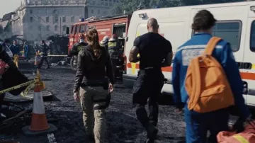 Cargo pants worn by Riley (Gina Carano) in Fast & Furious 6 movie outfits