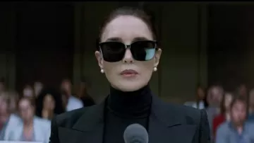 The sunglasses worn by Martha (Isabelle Adjani) in the film Masquerade