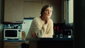 The white wool sweater worn by Joanne (Adèle Exarchopoulos) in the film The Five Devils