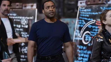 Belt worn by Faraday (Chiwetel Ejiofor) as seen in The Man Who Fell to Earth TV series (S01E05)