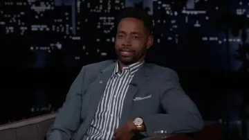 Montre en or portée par Jay Ellis vue dans Jimmy Kimmel Live!