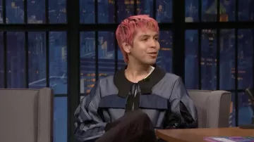 Veste portée par Julio Torres vue dans Late Night with Seth Meyers