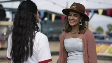 Wild Pony hat worn by Maria DeLuca (Heather Hemmens) as seen in Roswell, New Mexico TV show (S04E01)