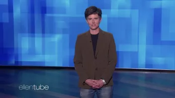 Olive green blazer jacket worn by Tig Notaro in The Ellen DeGeneres Show
