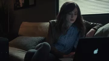 Printed Blouse top worn by Margaret Ratliff (Sophia Turner) as seen in The Staircase TV show wardrobe (Season 1 Episode 8)