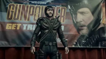 Cosplay de costume de super-héros porté par Gunpowder (Sean Patrick Flanery) comme vu dans la série télévisée The Boys (saison 3 épisode 2)