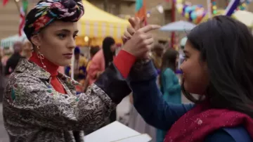 Boucles d’oreilles portées par Nakia (Yasmeen Fletcher) telles que vues dans la garde-robe de la série télévisée Ms. Marvel (saison 1 épisode 2)