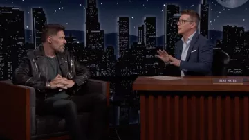 Veste de motard en cuir portée par Joe Manganiello comme on le voit dans Jimmy Kimmel Live! sur juin 21, 2022