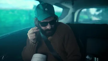 Gafas de sol usadas por René Vidal (Vincent Macaigne) como se ve en el vestuario del programa de televisión Irma Vep (Temporada 1 Episodio 5)