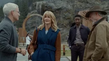 Blue sleevless coat worn by Ellie Sattler (Laura Dern) in Jurassic World Dominion