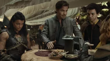 Cosplay en costume porté par Michelle Rodriguez dans les tenues de film Donjons et Dragons: Honor Among Thieves