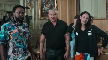 Printed shirt worn by Herman (Byron Bowers) as seen in Irma Vep TV series outfits (Season 1 Episode 7)