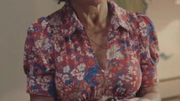 Floral dress by Mirta Torres (Sylvie Flepp) in Plus belle la vie (S18E123)