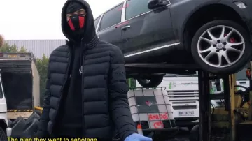 MONCLER de Freeze Corleone dans ASHE 22 - SCELLE PART. 3 FEAT. FREEZE CORLEONE