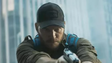 After rewatching The Terminal List, I think Chris Pratt and/or skins  inspired by his outfits in the show would be great additions to the game :  r/ModernWarfareII