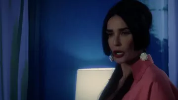 Flower White Earrings worn by Maureen (Demi Moore) as seen in Please Baby Please