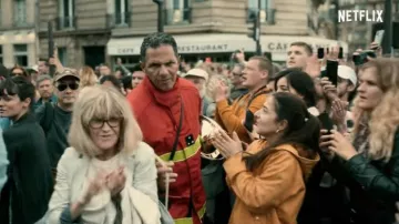 Casque de pompier de Roschdy Zem dans la série télévisée Notre-Dame (saison 1)