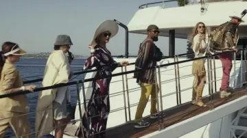 Zapatillas usadas por Lionel Toussaint (Leslie Odom Jr.) como se ve en la película Glass Onion: A Knives Out Mystery