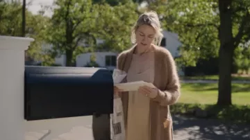 Long Wool Cardigan in brown worn by Maria Broaddus (Naomi Watts) as seen in The Watcher TV series wardrobe (Season 1)