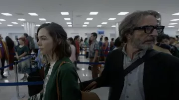 Green jacket worn by Camila (Ximena Lamadrid) as seen in BARDO, False Chronicle of a Handful of Truths