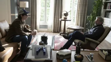 Gat cap worn by Sam Fortner (Domhnall Gleeson) as seen in The Patient TV show wardrobe (Season 1 Episode 1)