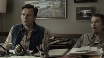 Chemise en flanelle portée par Raymond (Ewan McGregor) comme on le voit dans les tenues de film Raymond & Ray