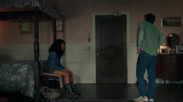 Boots worn by Ilonka (Iman Benson) as seen in The Midnight Club TV series (S01E08)