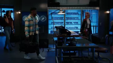 Nike Hi Top sneakers in white worn by Devin Roundtree (Caleb Castille) as seen in NCIS: Los Angeles (S14E01)