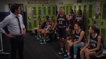 Ring worn by Marvyn Korn (John Stamos) as seen in Big Shot outfits (S02E07)