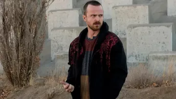 Jesse Pinkman (played by Aaron Paul) outfits on Breaking Bad