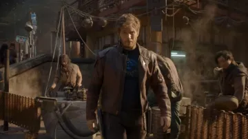 Camiseta impresa usada por Peter Quill / Star-Lord (Chris Pratt) como se ve en The Guardians of the Galaxy Holiday Special