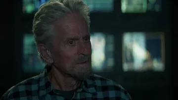 Chemise à carreaux portée par le Dr Hank Pym (Michael Douglas) comme on le voit dans Ant-Man and the Wasp: Quantumania